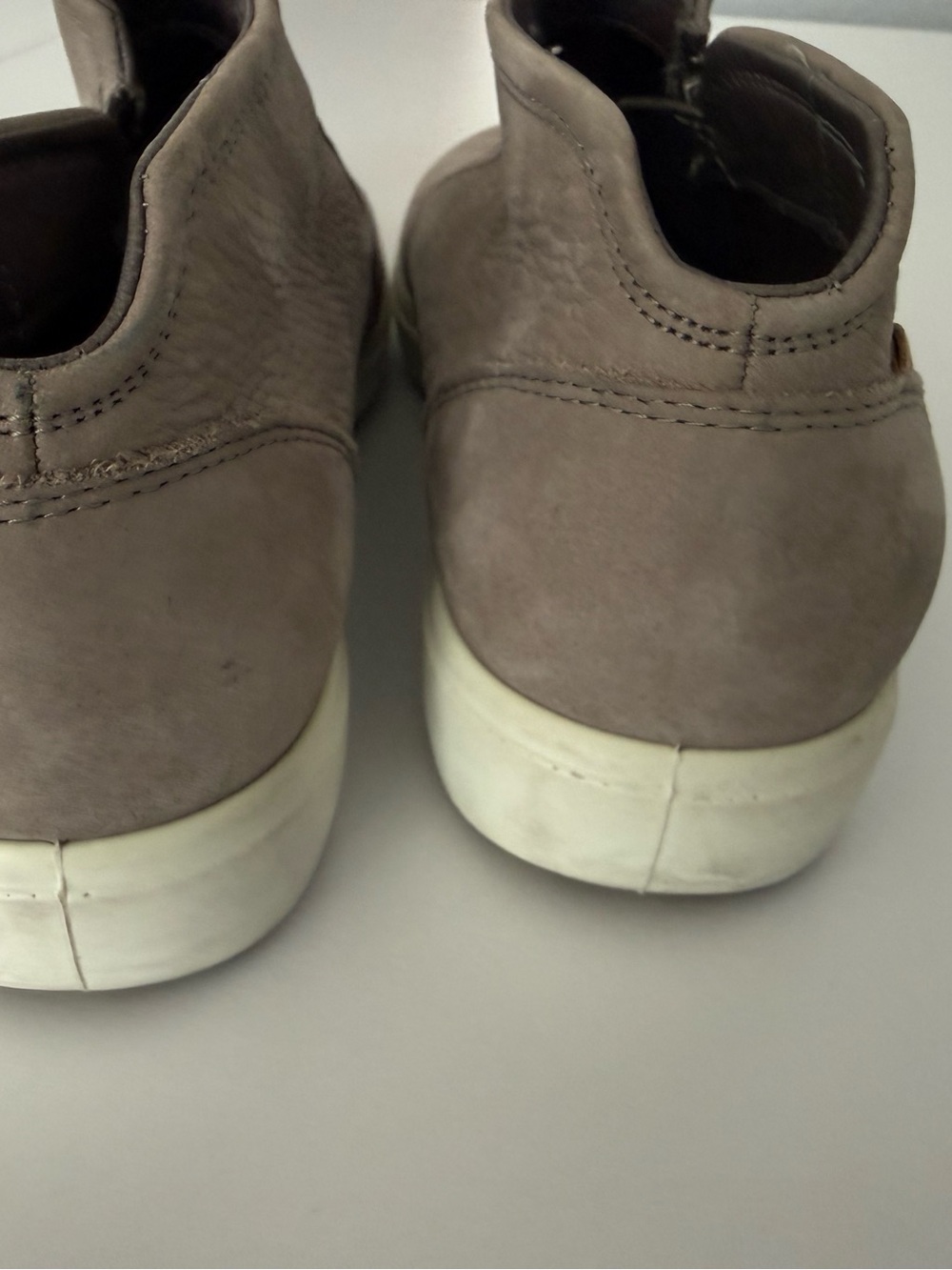Ecco Women’s Soft 7 Liw side zip booties size 11W 42EU Grey Leather 
/Nubuck - Picture 14 of 14
